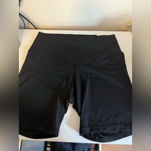 OFFLINE by Aerie REAL ME BIKE SHORTS NWT SIZE XL